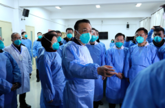 西林叉車，我們一起為湖北加油